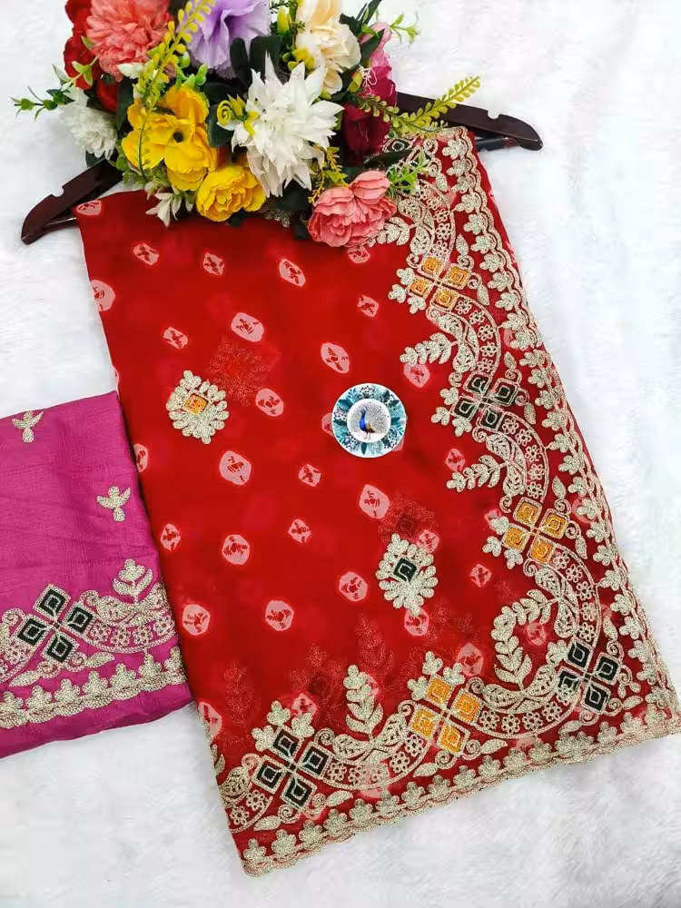 Elegant Saree in Georgette with Traditional Bandhani Print