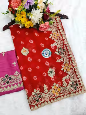 Elegant Saree in Georgette with Traditional Bandhani Print